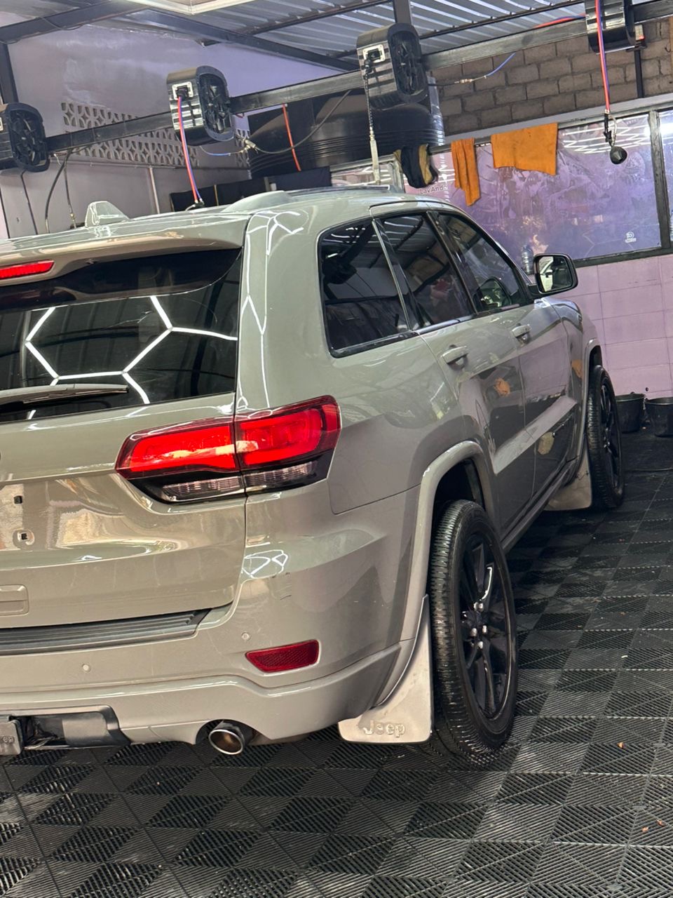 Jeep Grand Cherokee 2020 Altitude - photo 7