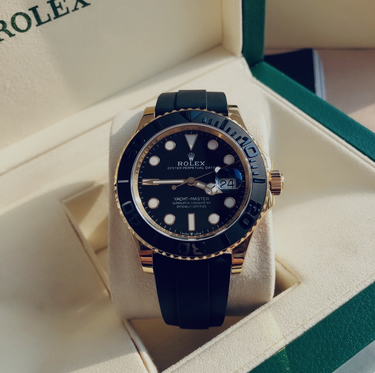 MONTRE - photo 2
