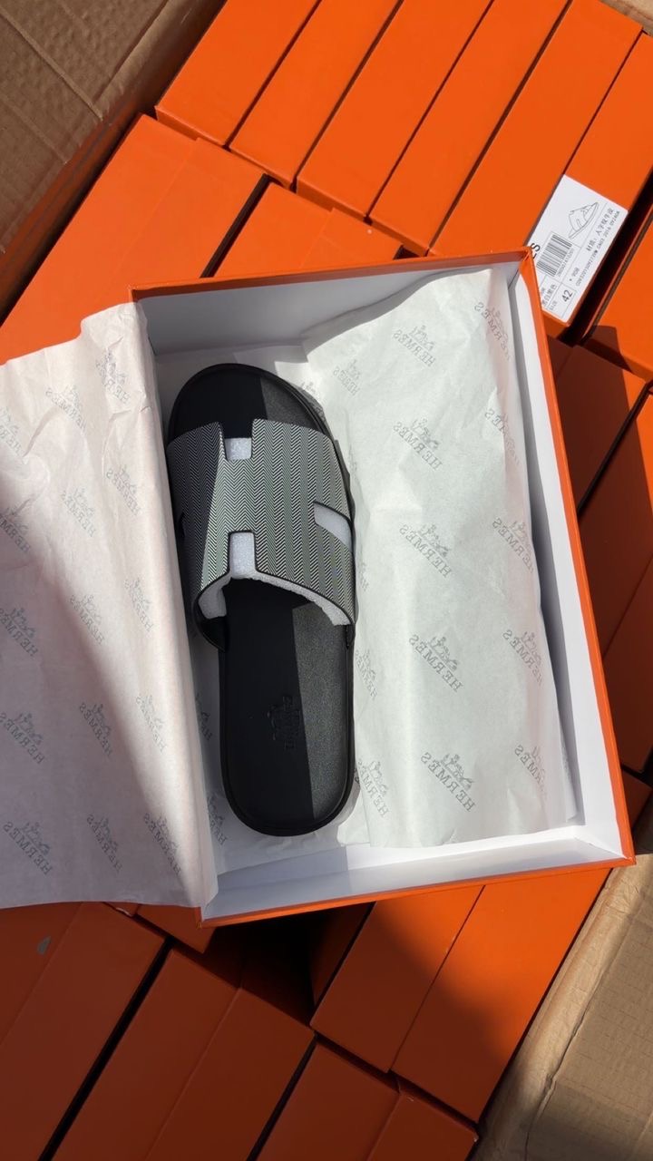 Bon plan : sandales Hermès et autres à petit prix - photo 3